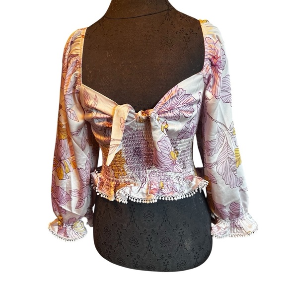 NWT En Saison Pink Satin Floral Smocked Wench Blouse New Boho Hippie Festival M - Picture 2 of 8